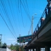Autobuz suspendat pe podul de la Butelii