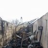 Constănţenii sar în ajutorul familiei rămase fără acoperiş după incendiul din Cumpăna