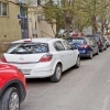 Restricții totale de trafic pe strada Dionisie cel Mic! Conducătorii auto sunt rugați să nu parcheze autoturismele pe trotuar sau pe carosabil!
