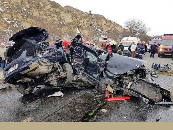 Medicii constănțeni sunt optimiști, în legătură cu evoluția post-operatorie a celor doi militari răniți în accidentul rutier de la Cernavodă