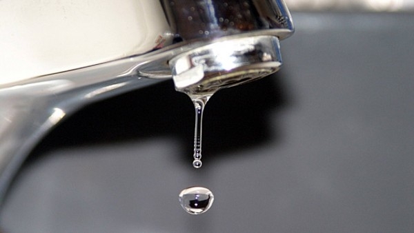 O parte a locuitorilor din Cernavodă sunt afectați de lipsa apei potabile
