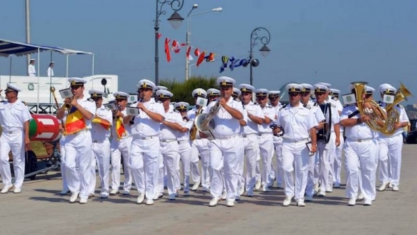 Forţele Navale Române dau startul, în acest weekend, la GALAŢI, sărbătoririi Zilei Marinei