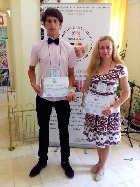 Tânărul pictor CANDEA ANDREI, pe podiumul Concursului STRUCTURĂ și CULOARE