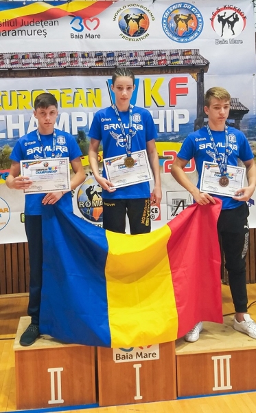3 #medalii obținute de luptătorii CS Medgidia la Campionatul European de KickBoxing WKF 2019
