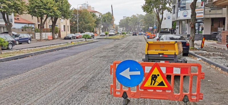 Atenție, șoferi! Restricții de trafic pe bulevardul Mamaia, între bulevardul Tomis și strada Mihai Viteazu