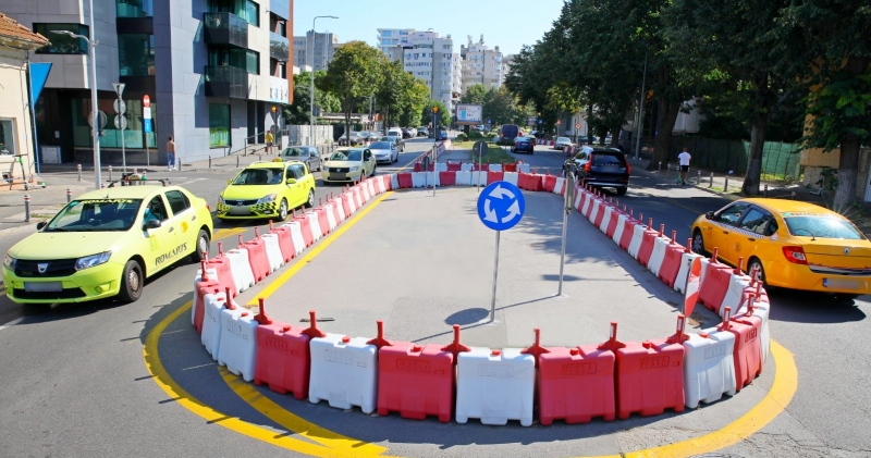 Sensul giratoriu situat la intersecția bulevardului Mamaia cu strada Renașterii va fi desființat