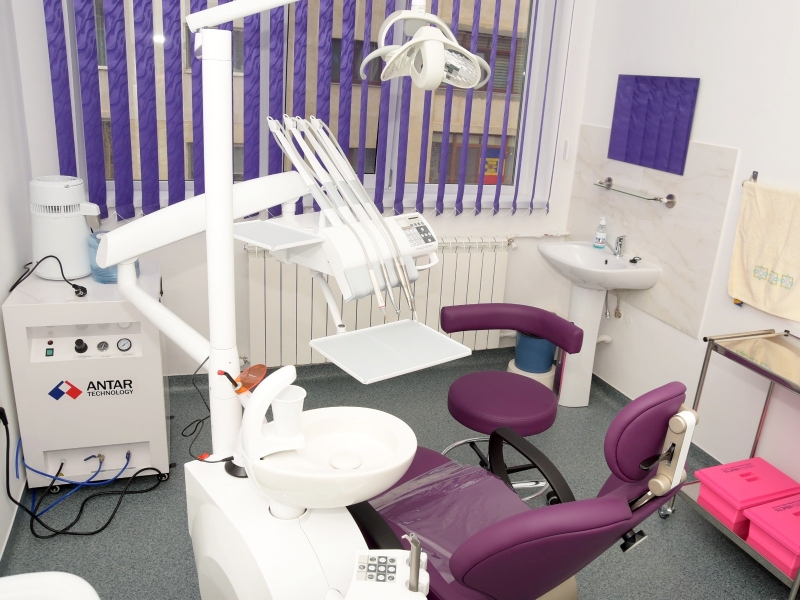 Asistență stomatologică gratuită pentru elevi, preșcolari și studenți