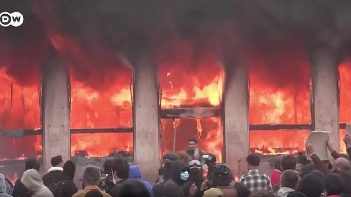 Bolojan, despre protestele din Franța: „România riscă tensiuni sociale majore în cazul unei crize prelungite!”