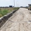 După 30 de ani, asfalt în loc de pământ pe strada Prelungirea Meșterul Manole din cartierul KM 5
