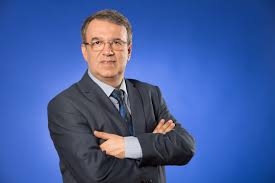 CUM S-A RĂTĂCIT AMIRALUL CHIȚAC ÎN PARCUL DE DISTRACȚII AL DOMNULUI COMĂNESCU!