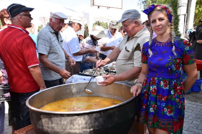 Festivalul Borșului Lipovenesc de Jurilovca și Sărbătoarea Borșului de Pește
din Delta Dunării - Crișan se reprogramează pentru anul 2021