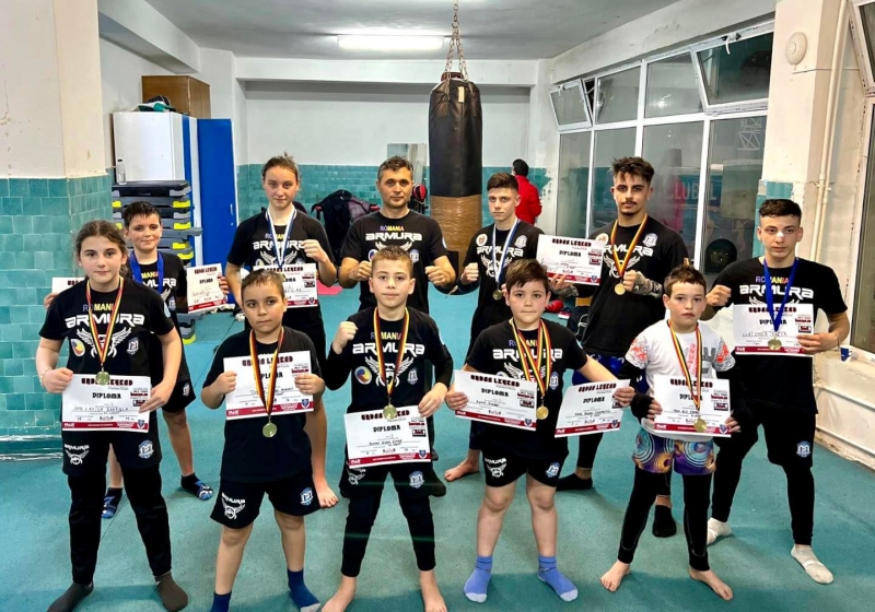 Copiii antrenați de Iusein Tanior au obținut 8 medalii de aur și 2 de argint!