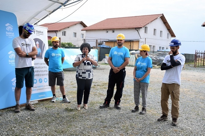 Habitat for Humanity România revine în comuna Cumpăna și construiește 2 locuințe în 5 zile împreună cu 100 de voluntari