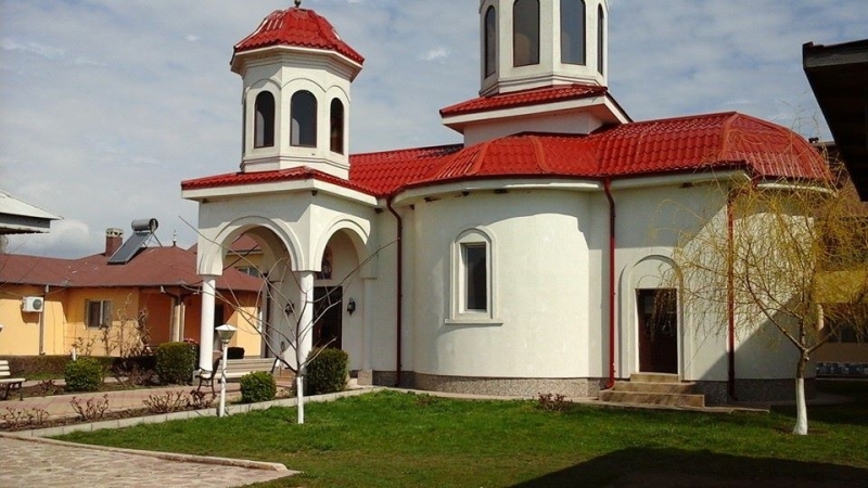 DESTINAȚII DE VACANȚĂ - 
Mănăstirea „Sfânta Elena de la mare”