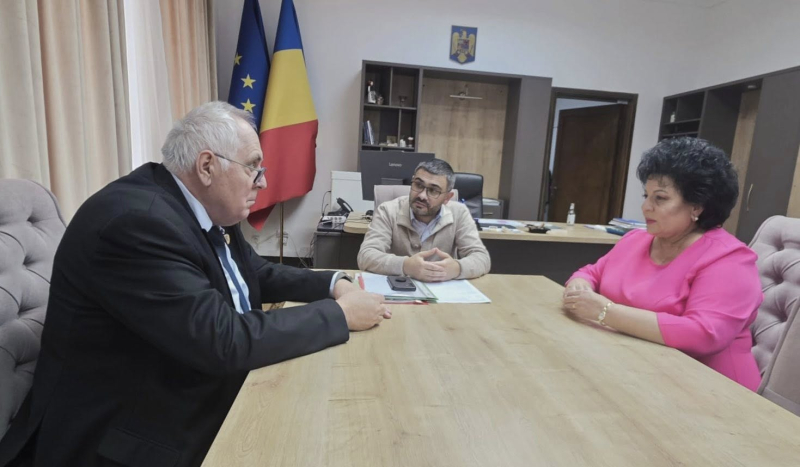 Doamna primar Mariana Gâju, întrevedere cu ministrul Petre Florin Manole