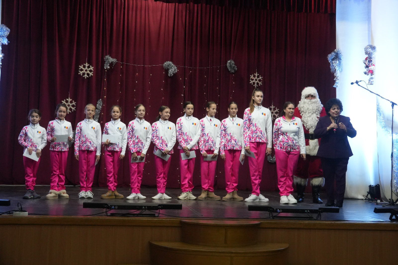 Excelența sportivă, celebrată în spiritul Căciunului la serbarea Liceului  Tehnologic „Nicolae Dumitrescu” Cumpăna