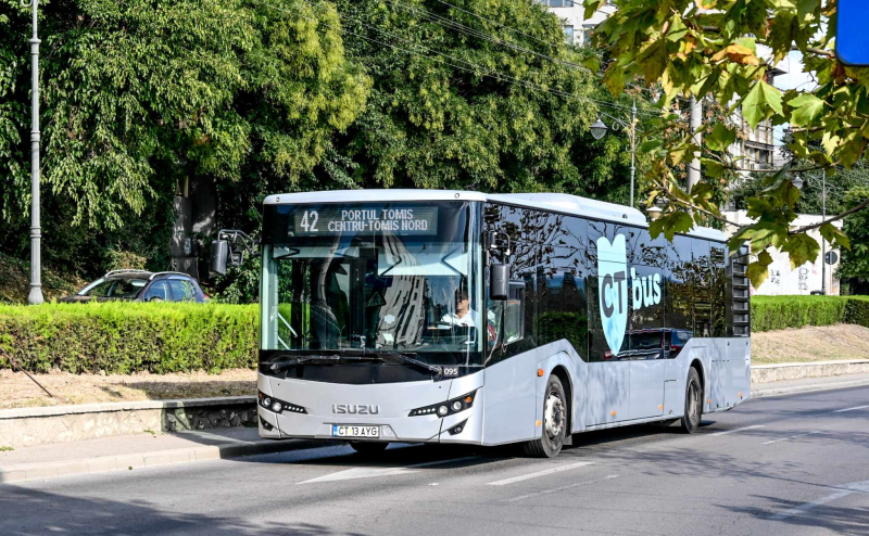 CT BUS - Se reia programul pilot de urcare în autobuz pe la ușa din față pentru linia 42!