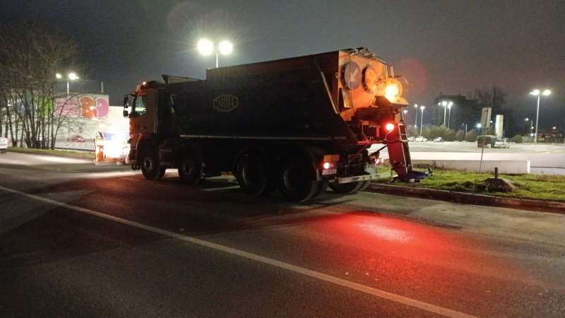 Măsuri în regim de cod galben: Polaris intervine pentru prevenirea poleiului