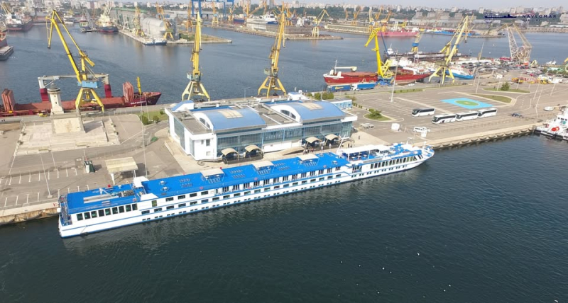 Escală în portul Constanța pentru nava de pasageri River Adagio
