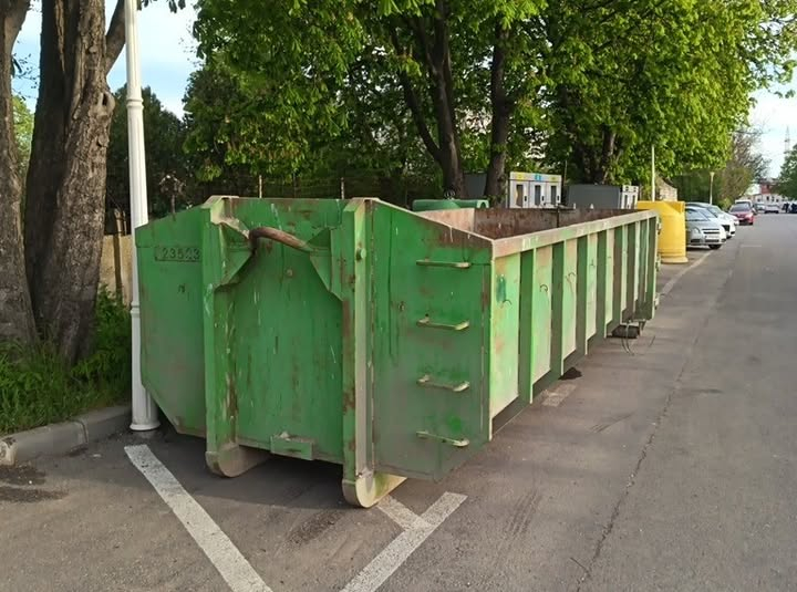 Fă loc în casă, responsabil: colectare deșeuri voluminoase în cartierul tău