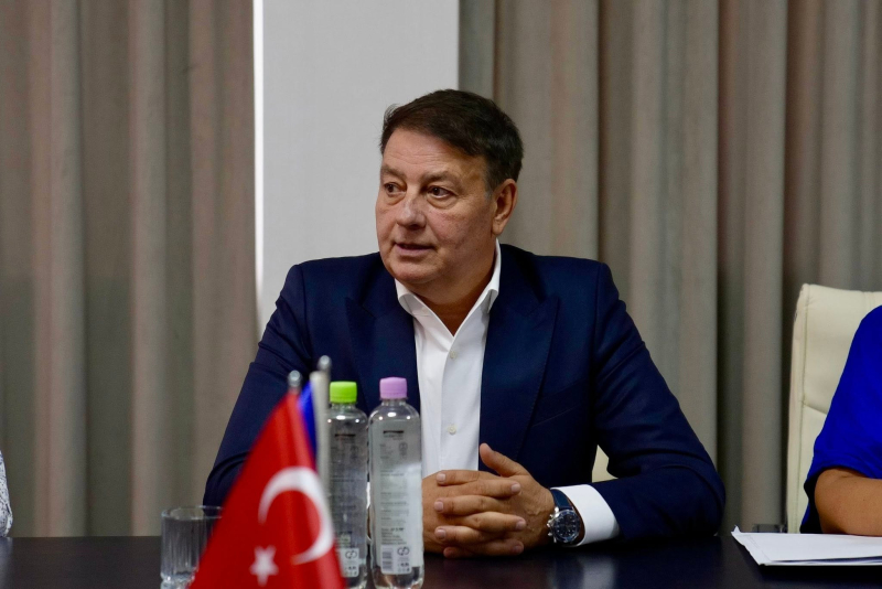 Constanța își consolidează relațiile cu Turcia: întâlnire la nivel înalt la Consiliul Județean