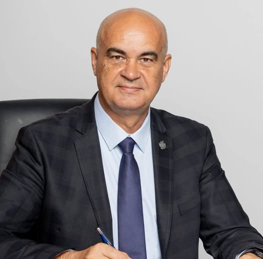 Deputatul Mădălin Făget: „Dacă vrem să păstrăm excelența în țară, trebuie să o finanțăm, nu doar să o aplaudăm!”