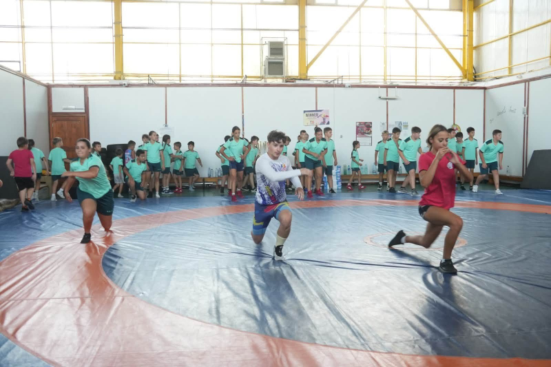 Performanța se construiește în fiecare zi. Campionii nu iau vacanță!