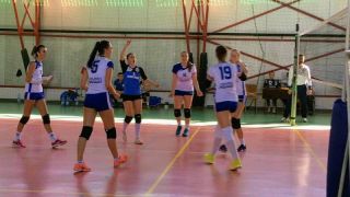 VOLEI - Început victorios