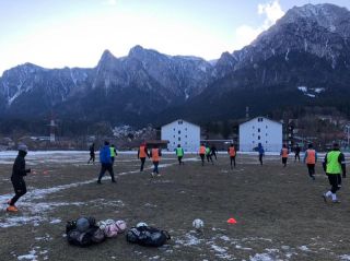 Cantonament montan pentru fotbalistii nostri!