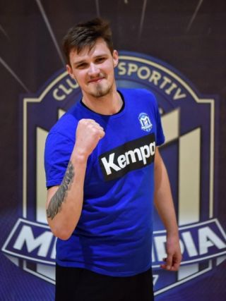 CS Medgidia și-a luat PORTAR de mare viitor la handbal!