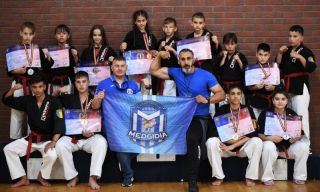 Bogatul palmares al sportivilor CS Medgidia la finalul Campionatului Național de Kempo K1