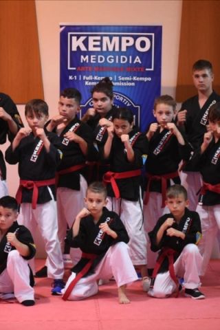 Secția de Kempo a CS Medgidia participă sâmbătă la Campionatul Național de Kempo Grappling, care va avea loc la București