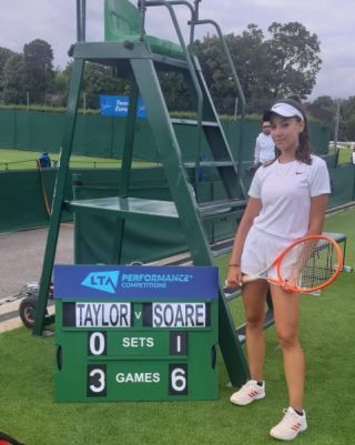 Andreea Soare s-a calificat în semifinalele turneului LTA Junior International Roehampton