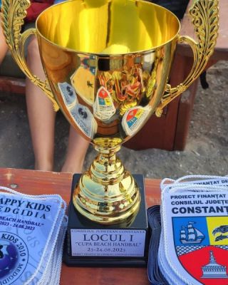 „Handbalul, sport județean”, în plină desfășurare la Mamaia, prin competiția Cupa „Beach Handbal”!
