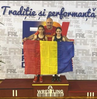 Rezultate de excepție pentru luptătoarele din comuna Cumpăna la Turneul Internațional U15 de la Cluj-Napoca