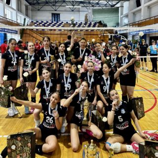CS Medgidia este vicecampioană Under13 la volei feminin!