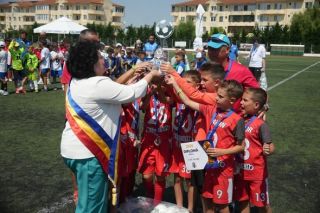 Festivitatea de premiere pentru categoriile 2014, 2016 și 2018 din cadrul Junior Summer Cup 2026, la Cumpăna!